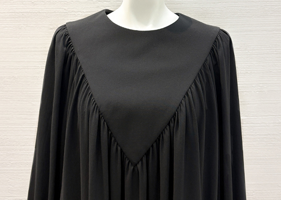 胸元のギャザー