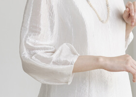 構築的なパフスリーブ