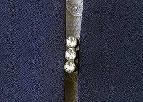 飾り付きホック