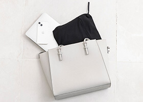 専用ポーチ付き