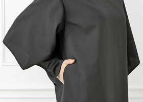 便利なポケットつき