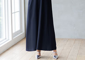 リラクシーな着心地のワイドパンツ