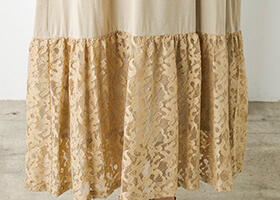 上質感のある、ラッセルレース