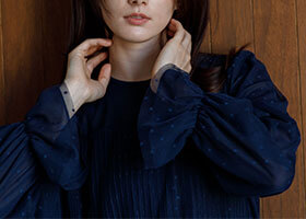 長めの袖カフス