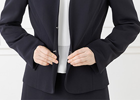 着脱簡単なカギホック留め