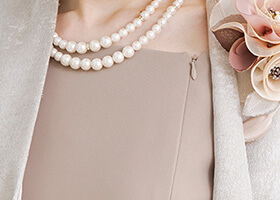 楽に着られる前開きファスナー