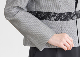 袖丈調整のリターンカフス