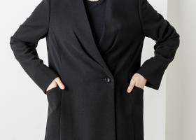 両脇ポケット付き