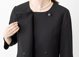 着替えが簡単なフロントオープン